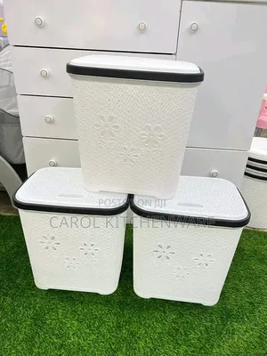 Plastic Laundry Basket With Lid/ Laundry Basket