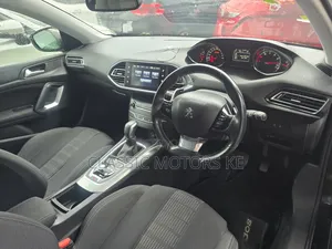 Peugeot 308 2019 Black