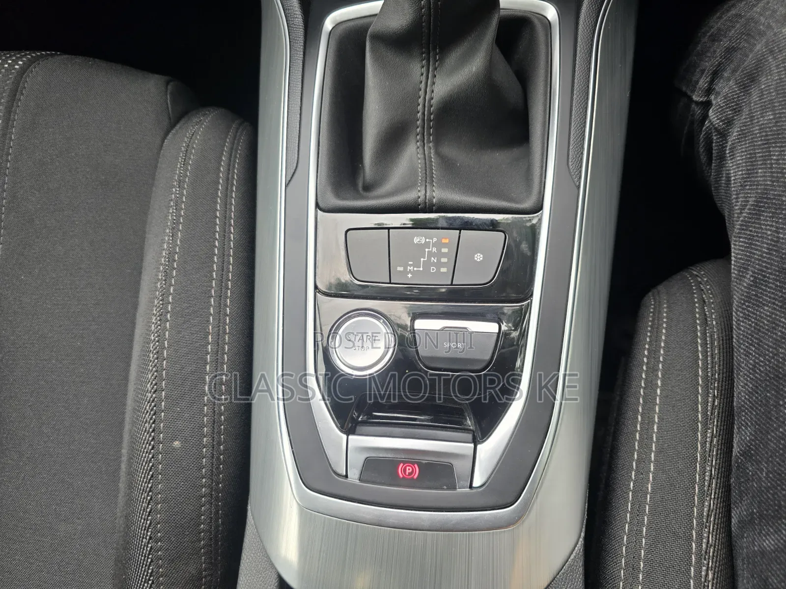 Peugeot 308 2019 Black