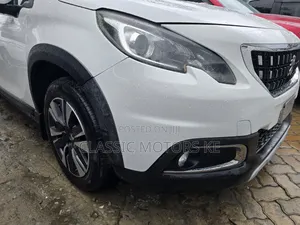 Peugeot 2008 1.2 PureTech (155 Hp) 2019 White