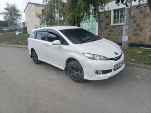 Toyota Wish 2013 White