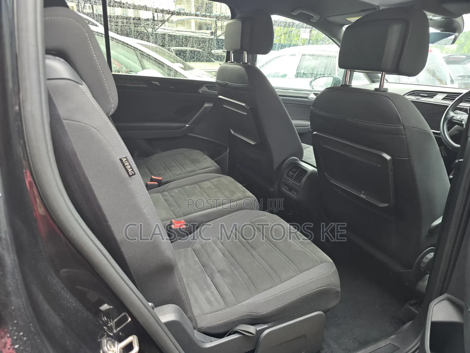 Volkswagen Touran 2019 Black