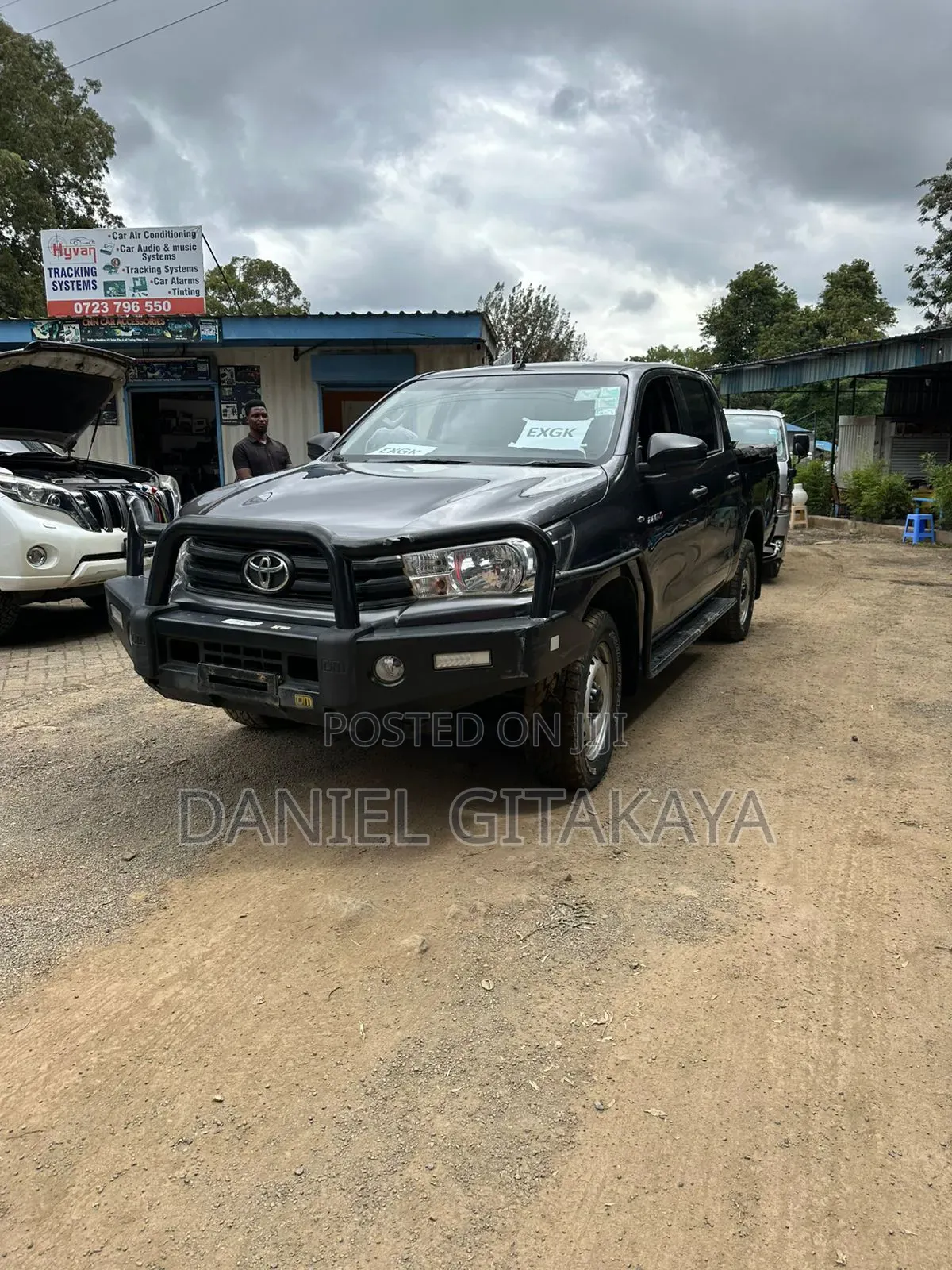 Toyota Hilux Revo Double Cab Deisel 2.4 RWD 2021 Black