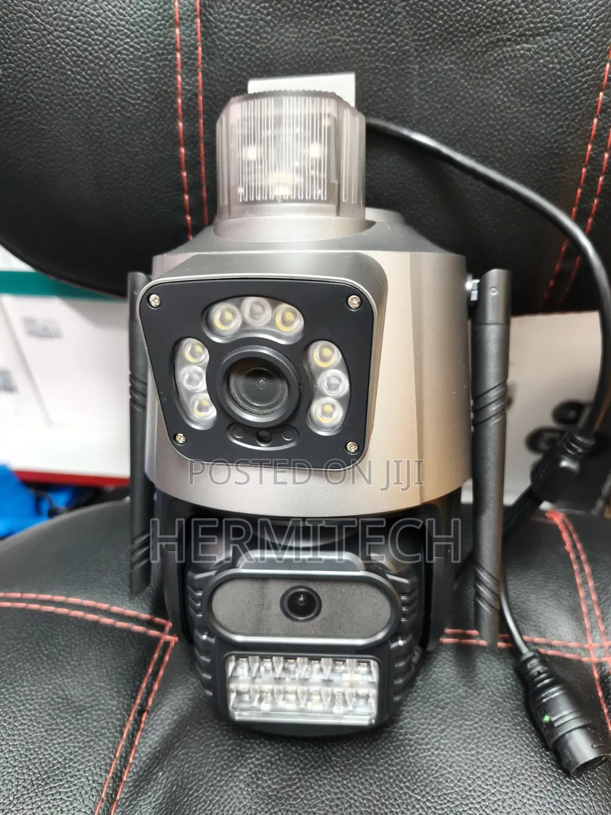 Dual Screen 2-Screens PTZ CCTV 4g With Ethernet Cable Electric Model