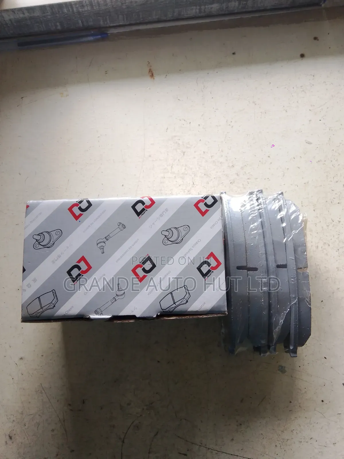 Front Brake Pads Hyundai Accent/Excel Old Model (Dj Parts)