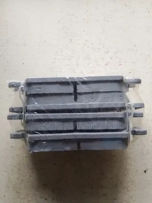 Front Brake Pads Hyundai Accent/Excel Old Model (Dj Parts)