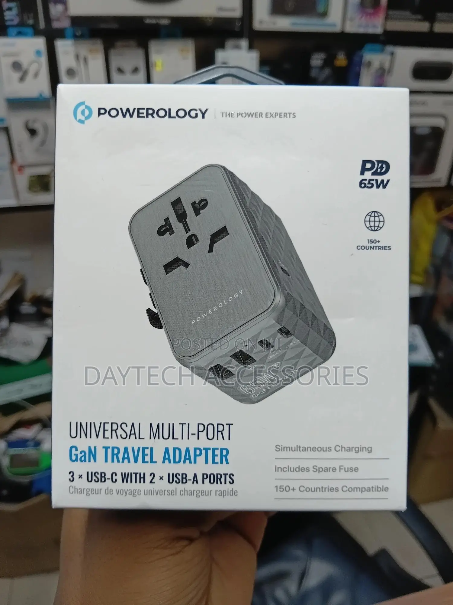 Powerology Universal Multi-Port Travel Adapter Pd 65w-Black