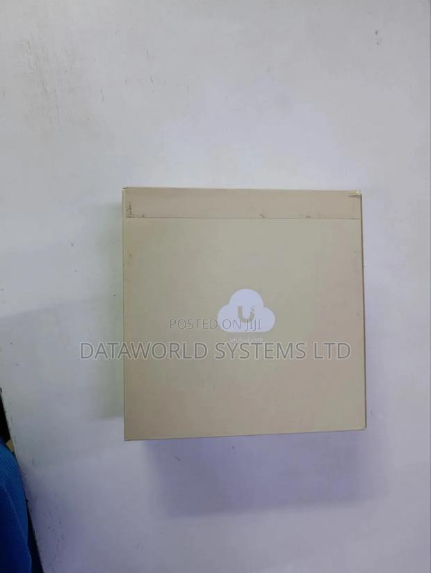 Ubiquiti U7 Long Range Access Point (U7-Lr) - thumbnail 2