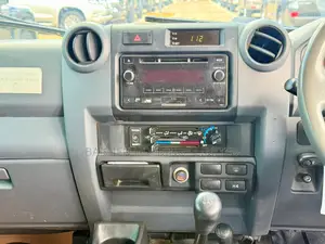 Toyota Land Cruiser 76 Series 2019