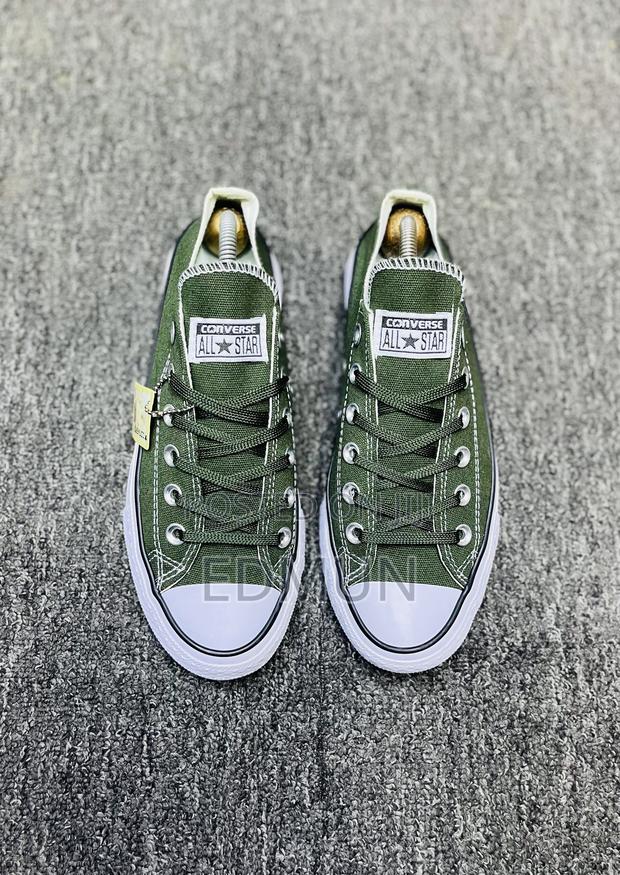 Jungle Green Converse