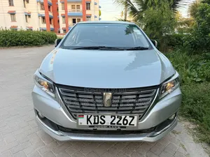 Toyota Premio 2018 Silver
