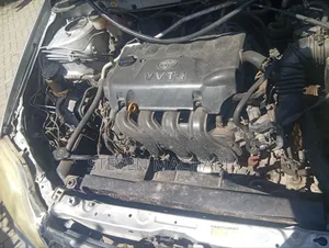 Toyota Corolla 2000 Silver