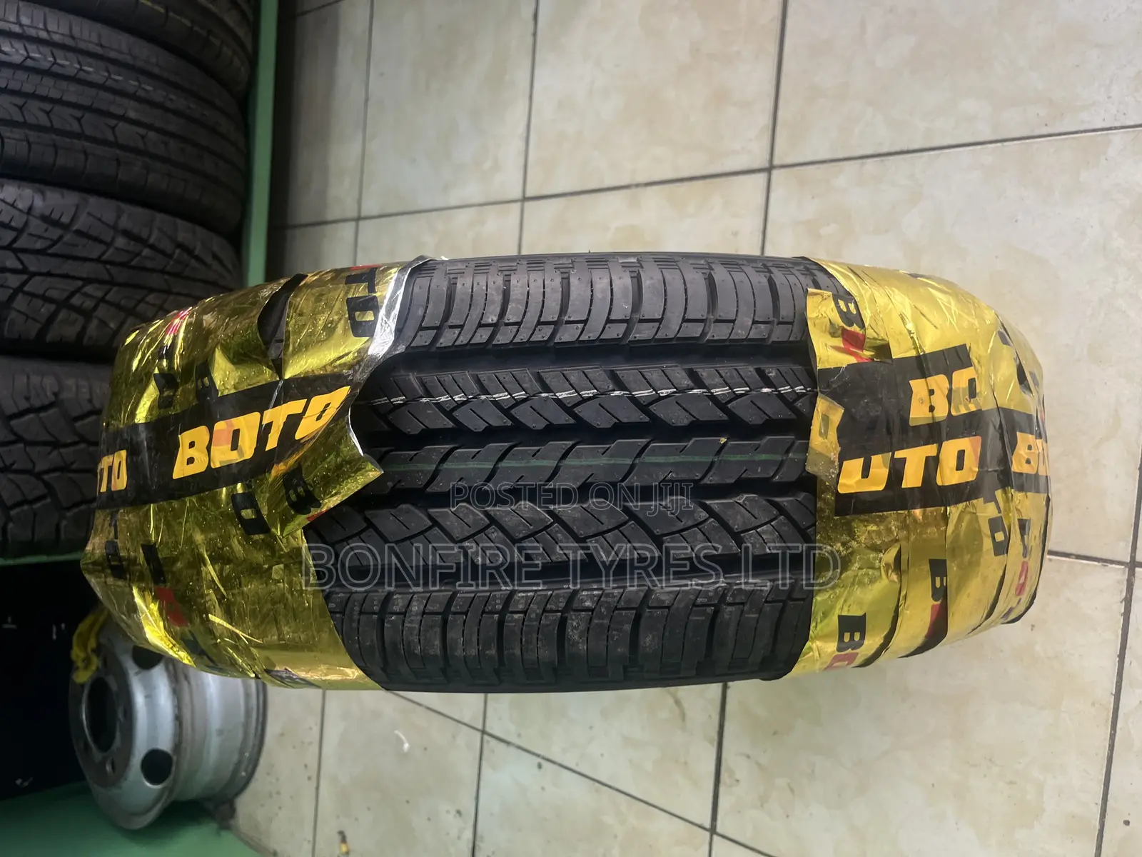 P225/55r19 Boto