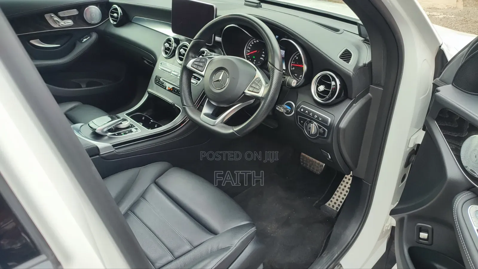 Mercedes-Benz GLC-Class 2018 Pearl