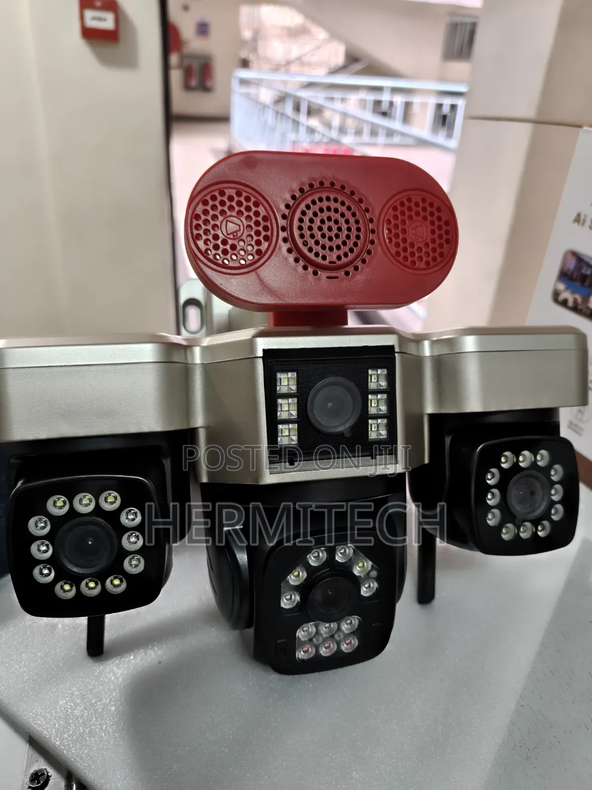 High Energy Saving Quad Lens 4g Solar Powered CCTV Camera Alarm Siren