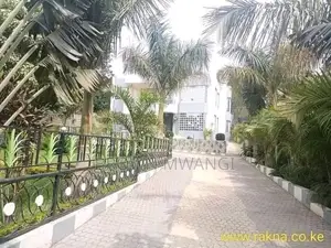 4bdrm House in Meru Town for sale