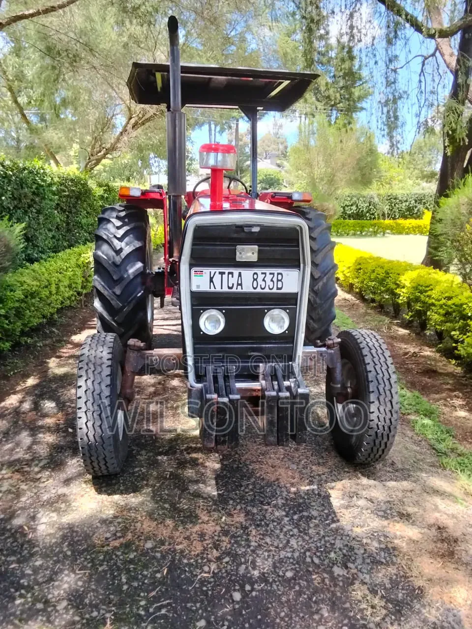 Tractor Massey Ferguson 375e