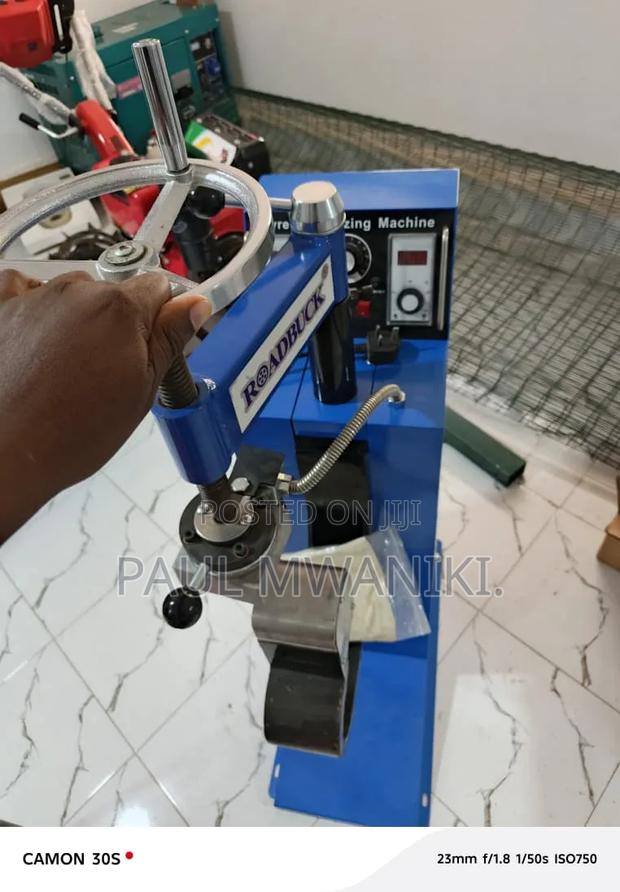 Heavy-Duty Automatic Tyre Vulcanizer – Brand New