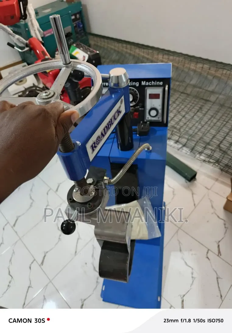 Heavy-Duty Automatic Tyre Vulcanizer – Brand New