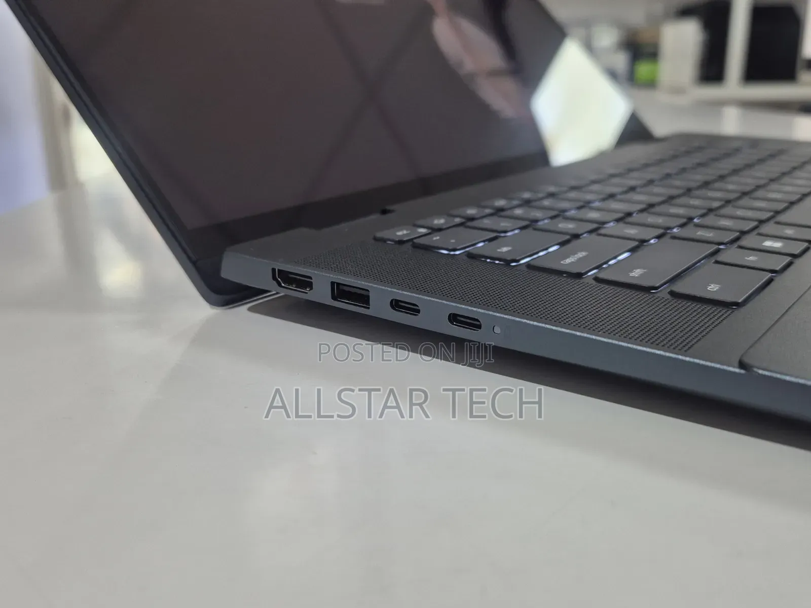 Laptop Dell Inspiron 16 7630 16GB AMD Ryzen 7 SSD 1T