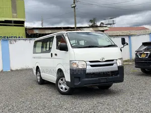 Toyota HiAce 2019 Black