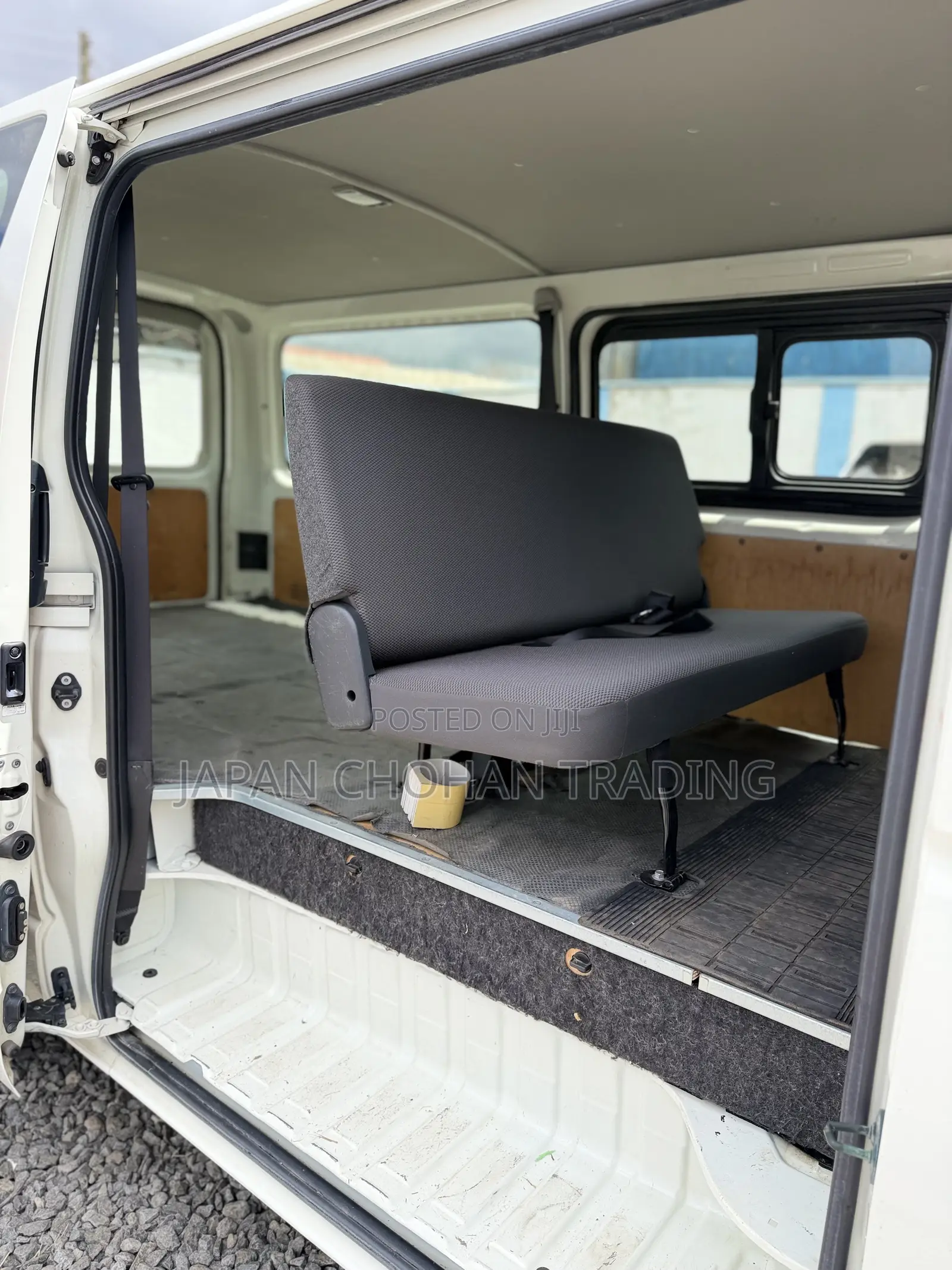 Toyota HiAce 2019 Black