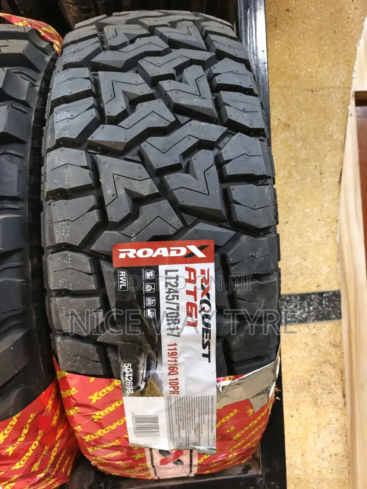 245/70r17 Roadx