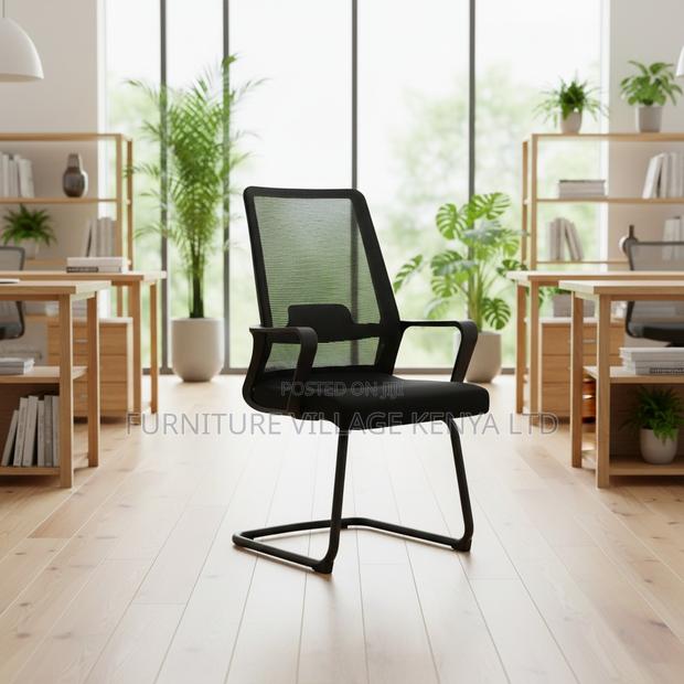 Ergonomic Mid-Back Mesh Boardroom Seat