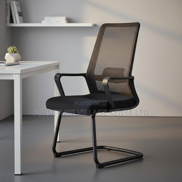 Ergonomic Mid-Back Mesh Boardroom Seat - thumbnail 2