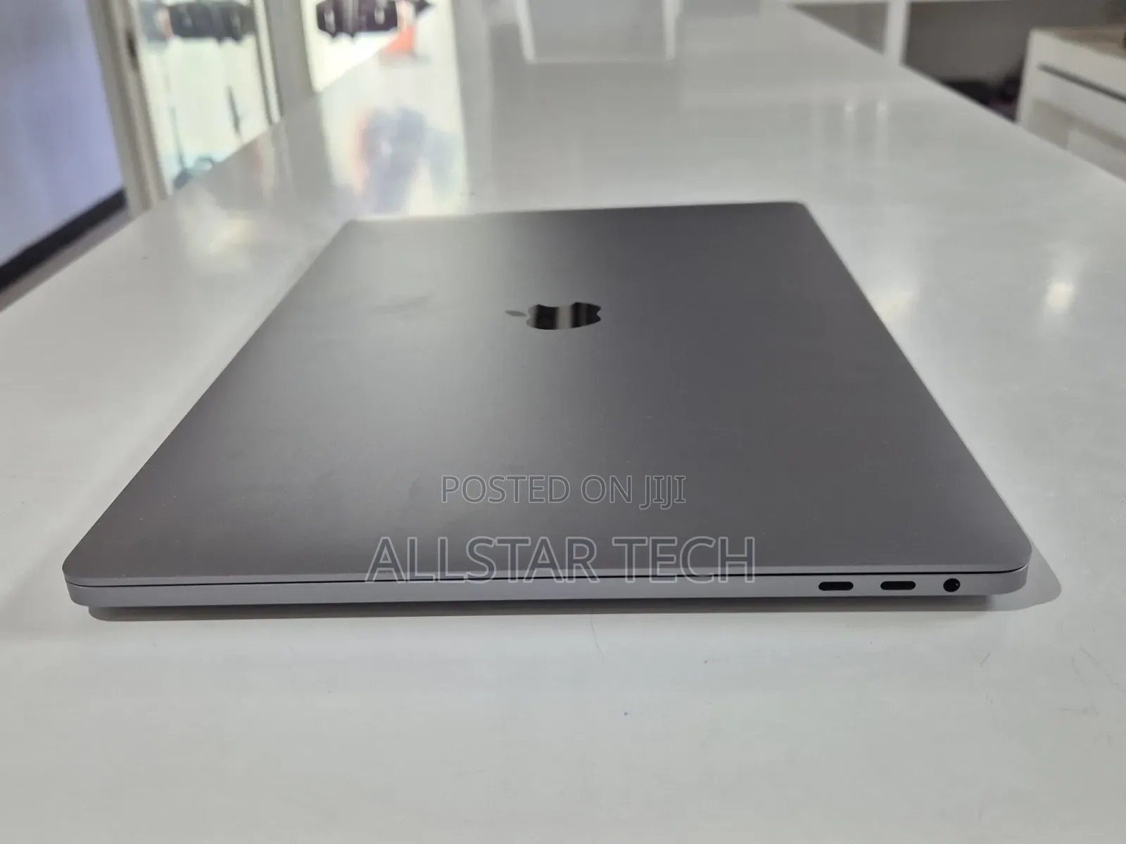 Laptop Apple MacBook Pro 2019 16GB Intel Core i9 SSD 1T