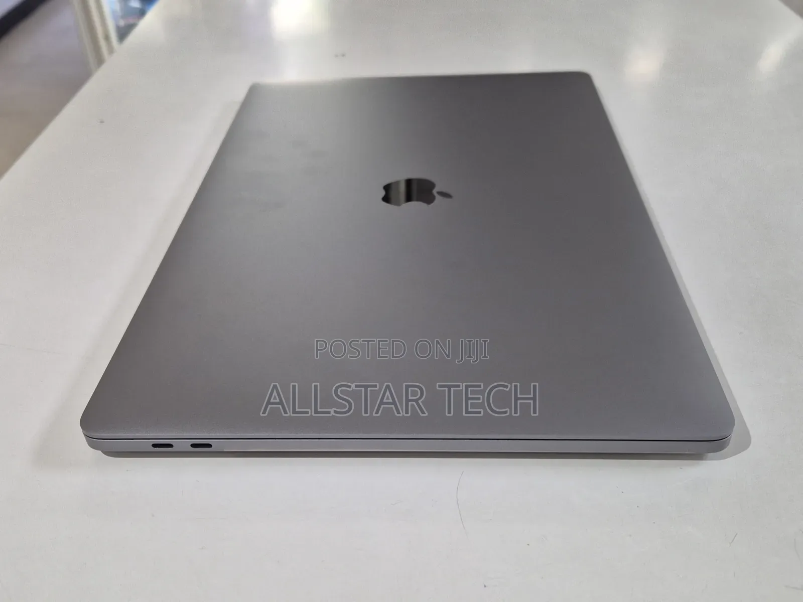 Laptop Apple MacBook Pro 2019 16GB Intel Core i9 SSD 1T
