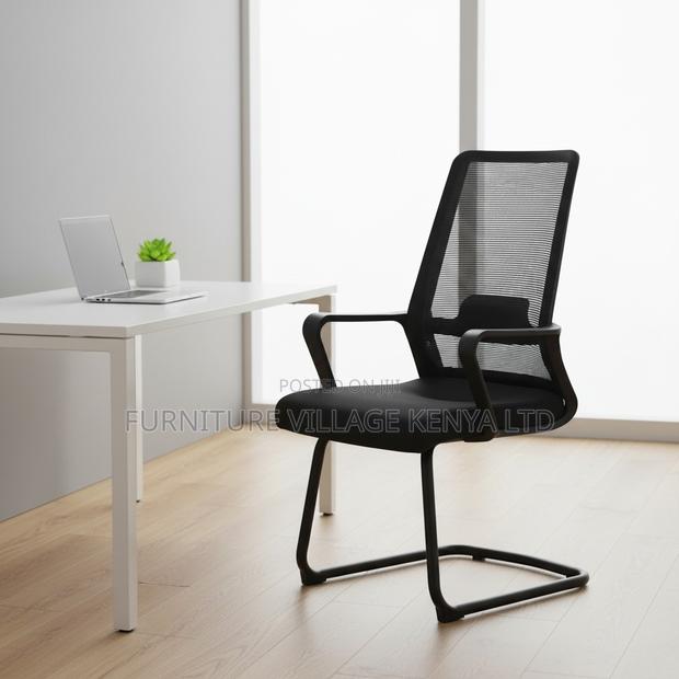 Ergonomic Mid-Back Mesh Boardroom Seat - thumbnail 7