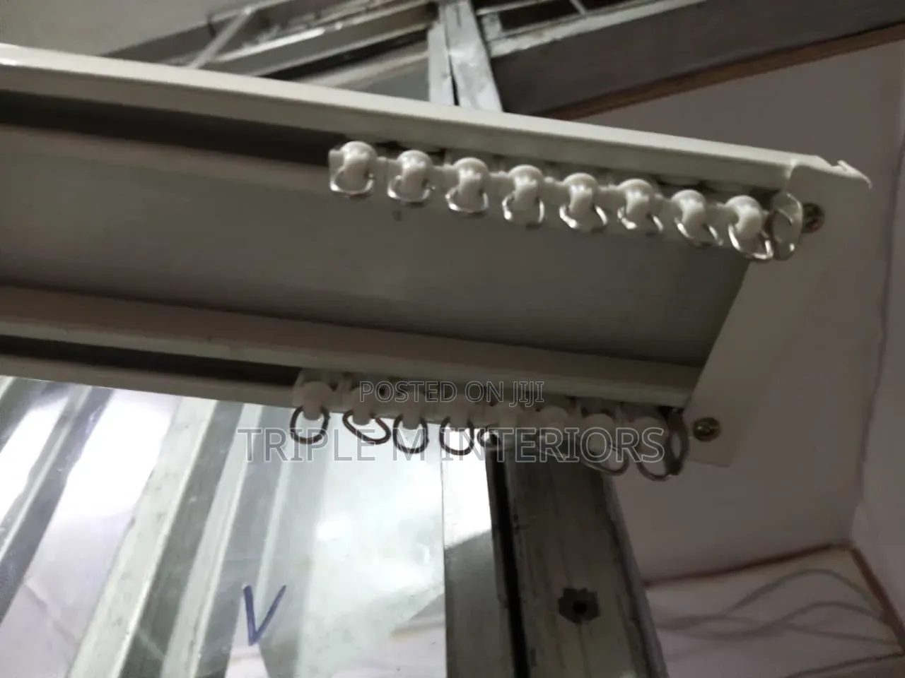 Layer Your Curtains Effortlessly With Dual Aluminium Rails