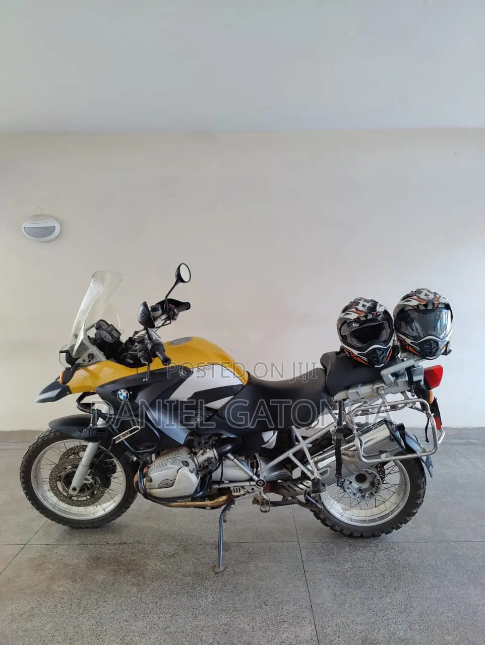 BMW 1200 2007 Yellow