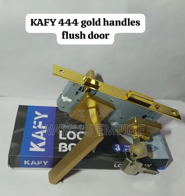 Kafy 444 Gold Handle Flush Door Lock Set - main view