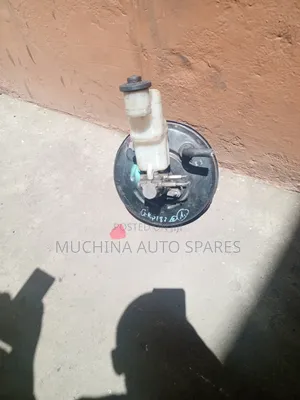 Brake Booster and Master Cylinder Toyota Kluger