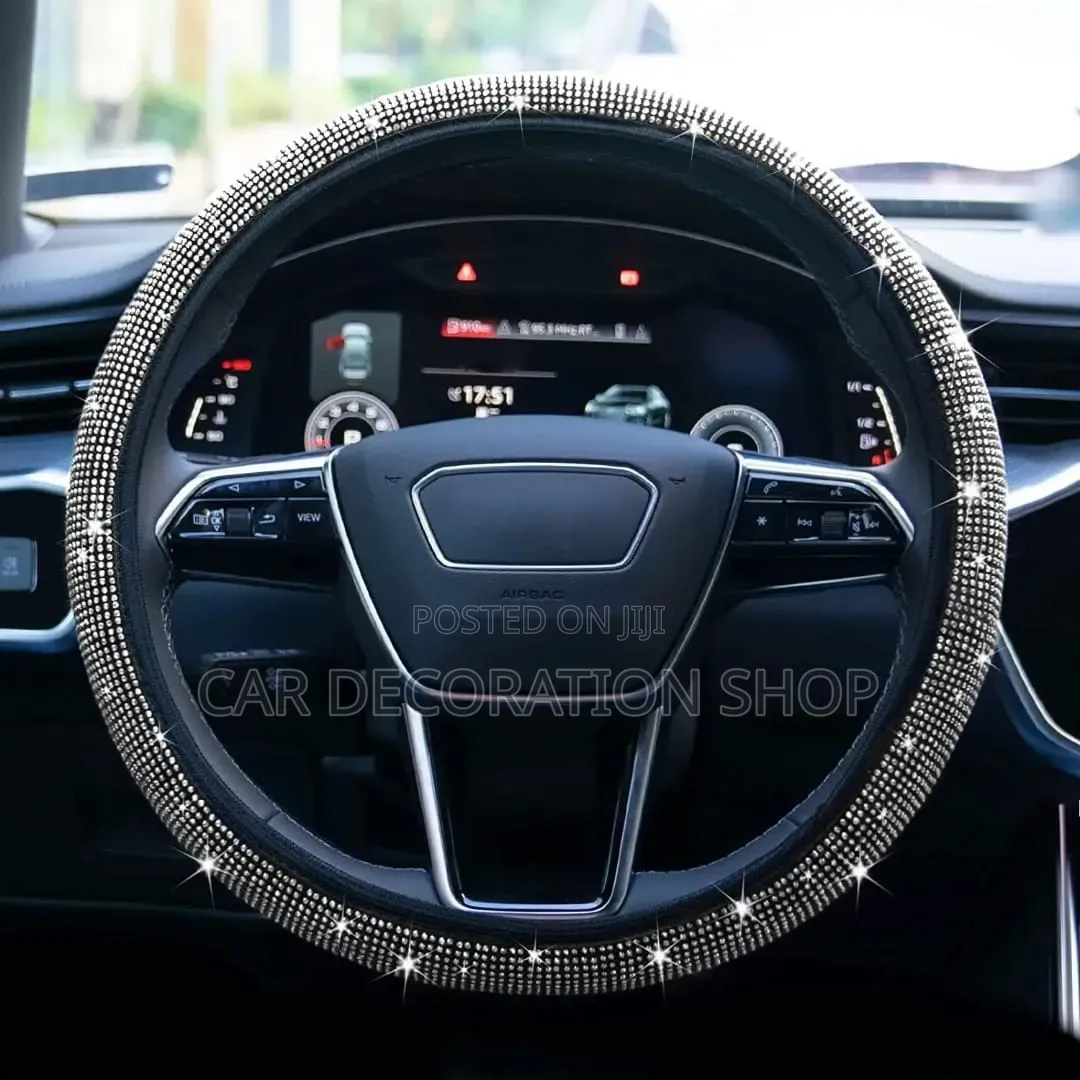 Soft Pu Leather Steering Cover With of Shimmering Crystal Rhinestones