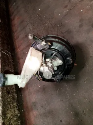 Brake Booster and Master Cylinder Nissan Juke