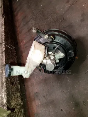 Brake Booster and Master Cylinder Nissan Juke