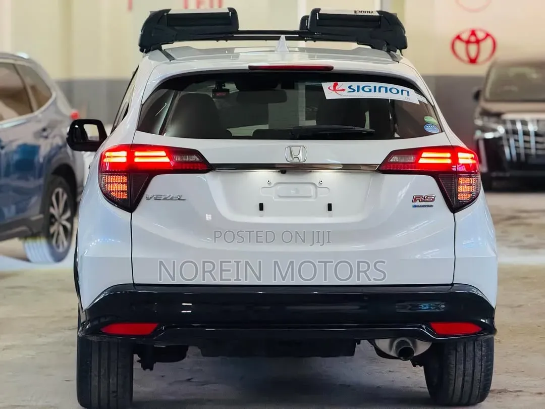 Honda Vezel 1.5 Hybrid 2WD 2019 White