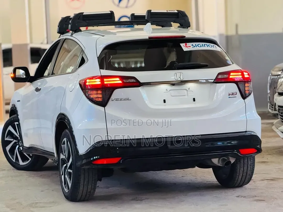 Honda Vezel 1.5 Hybrid 2WD 2019 White