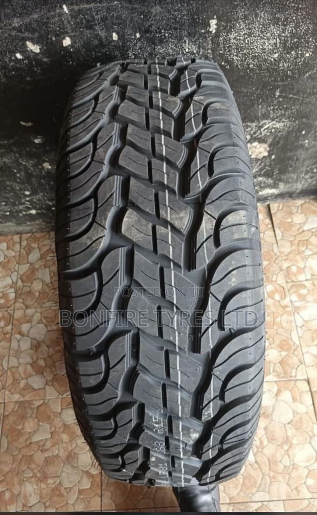 Mazzin 225/75r15lt - main view
