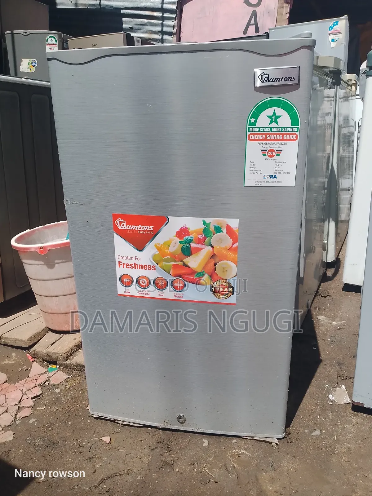 Ramtons Small Clean Refrigerator
