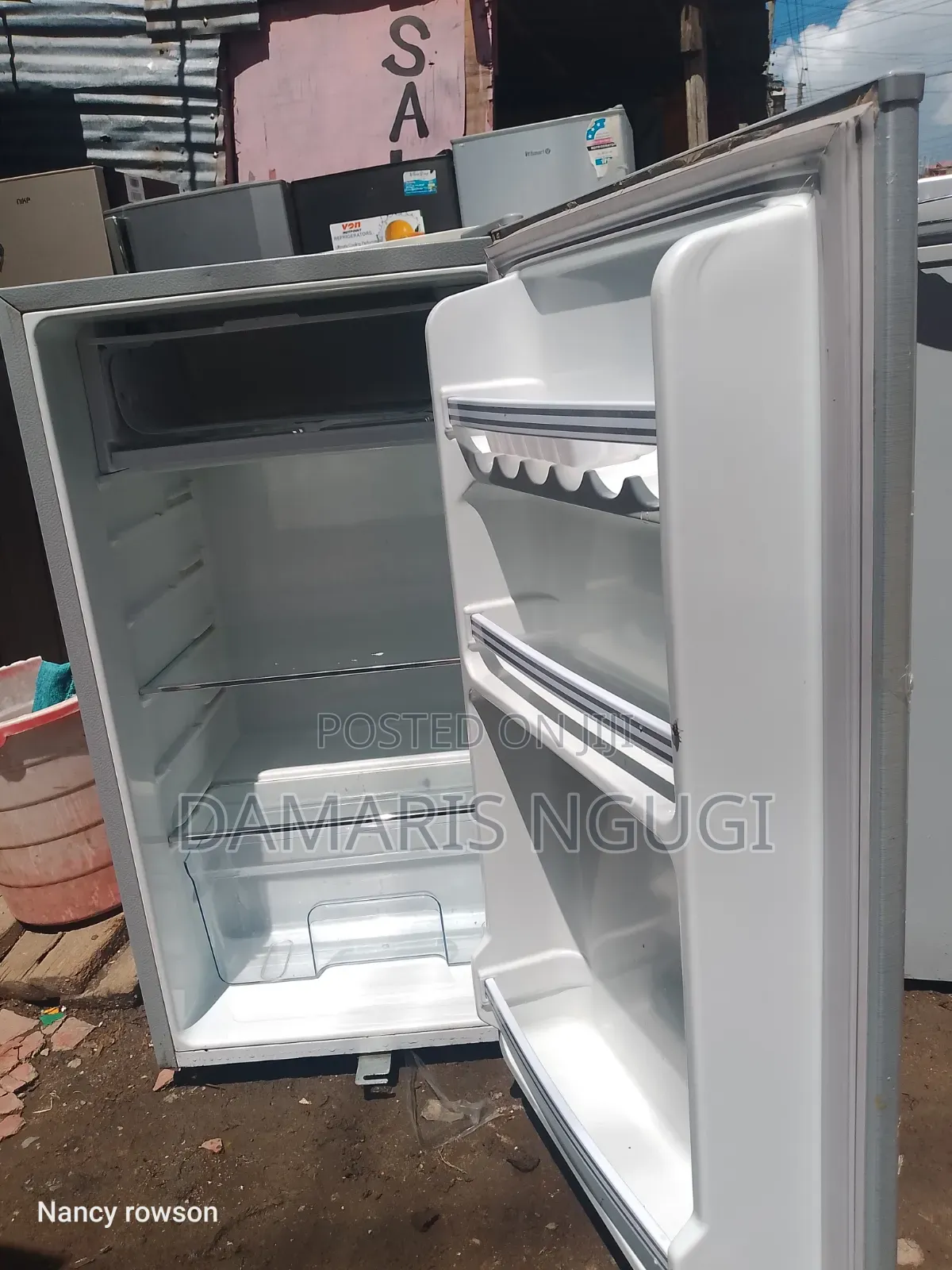 Ramtons Small Clean Refrigerator