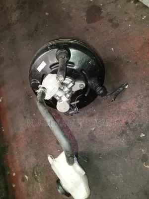 Complete Booster and Master Cylinder Toyota Noah New Model
