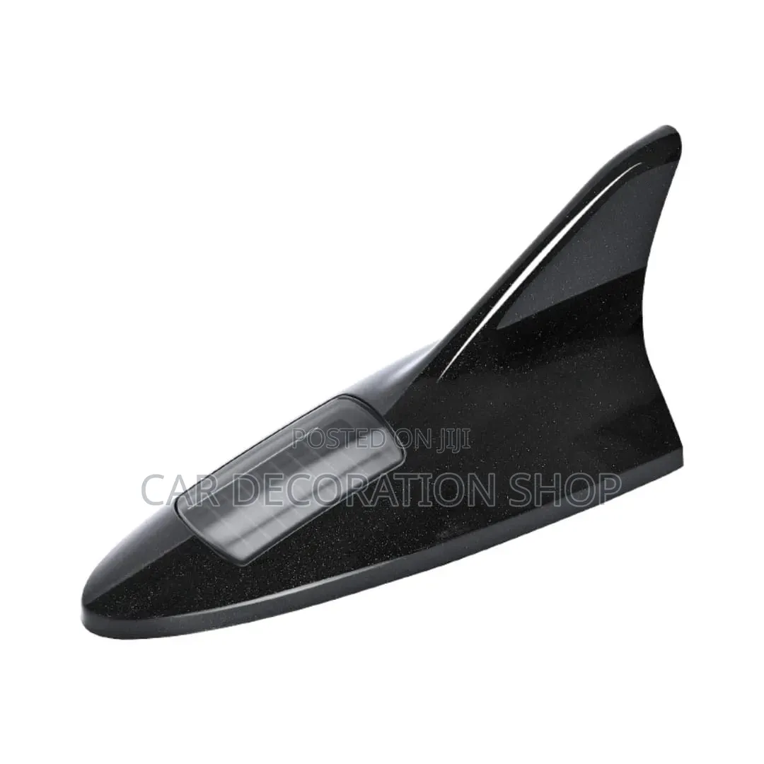 Black Solar Powered Sharkfin Antenna With Built _In Led Lights