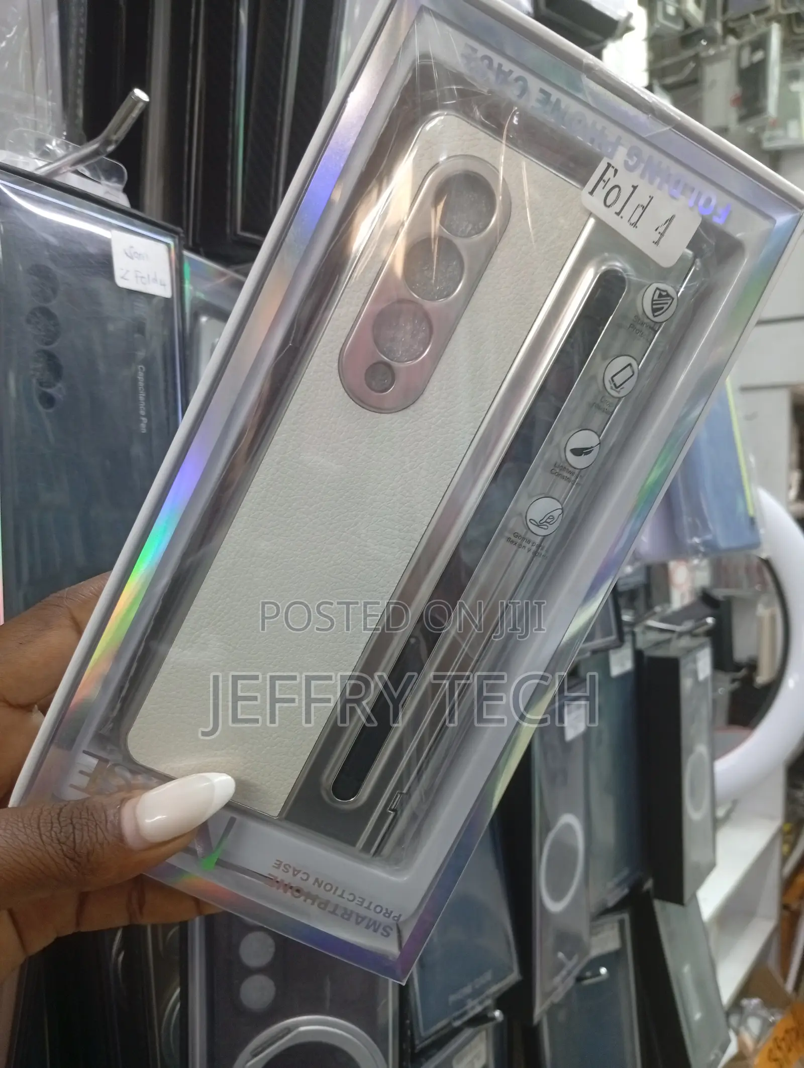 Samsung Galaxy Z Fold 4, White Leather Protective Case F
