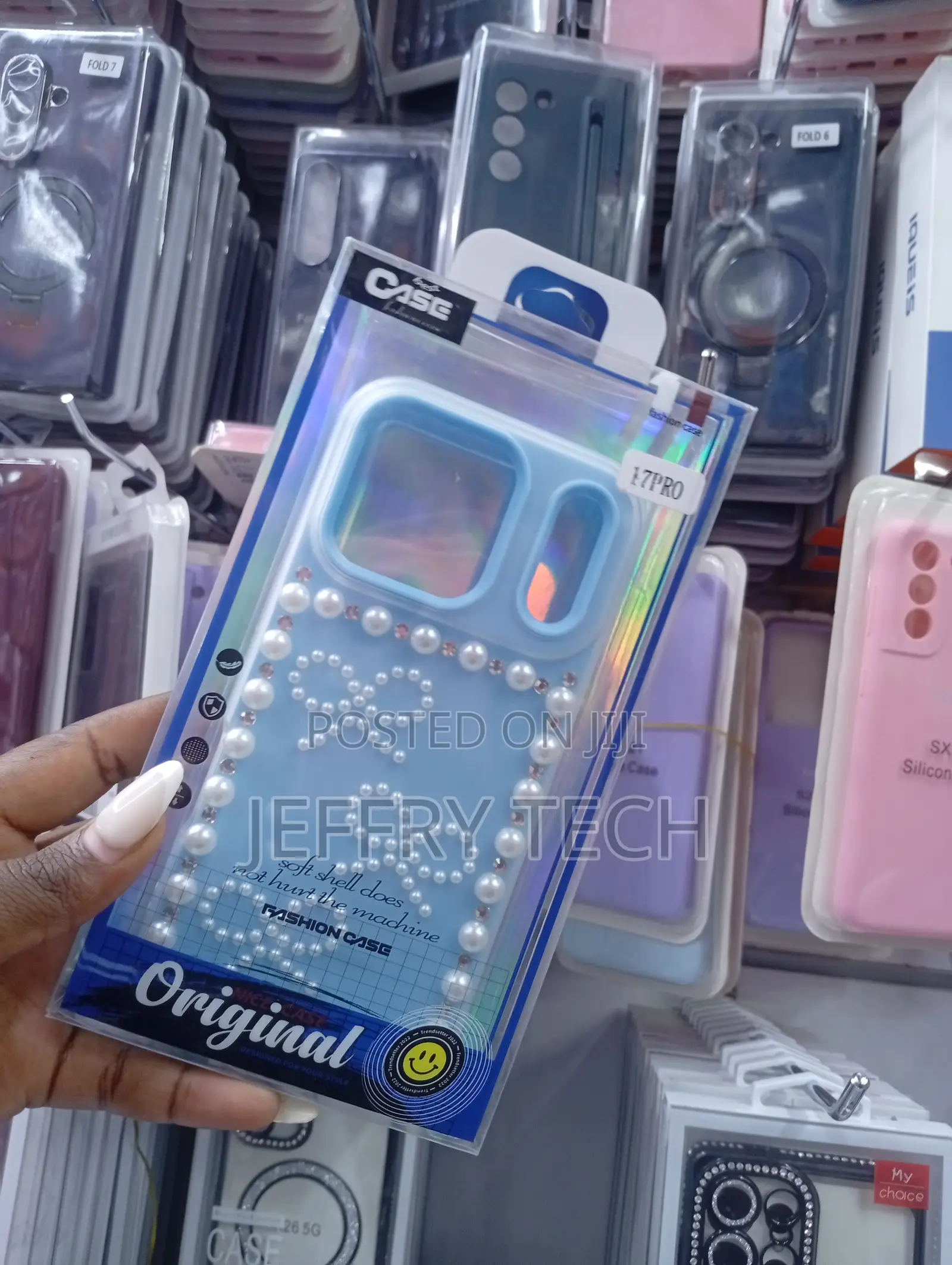 iPhone 17 Pro "Soft Shell" Fashion Case