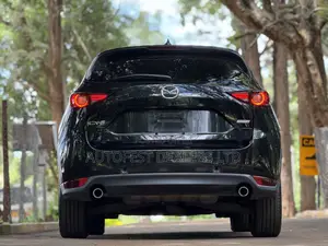 Mazda CX-5 2.2 Diesel FWD 2019 Black