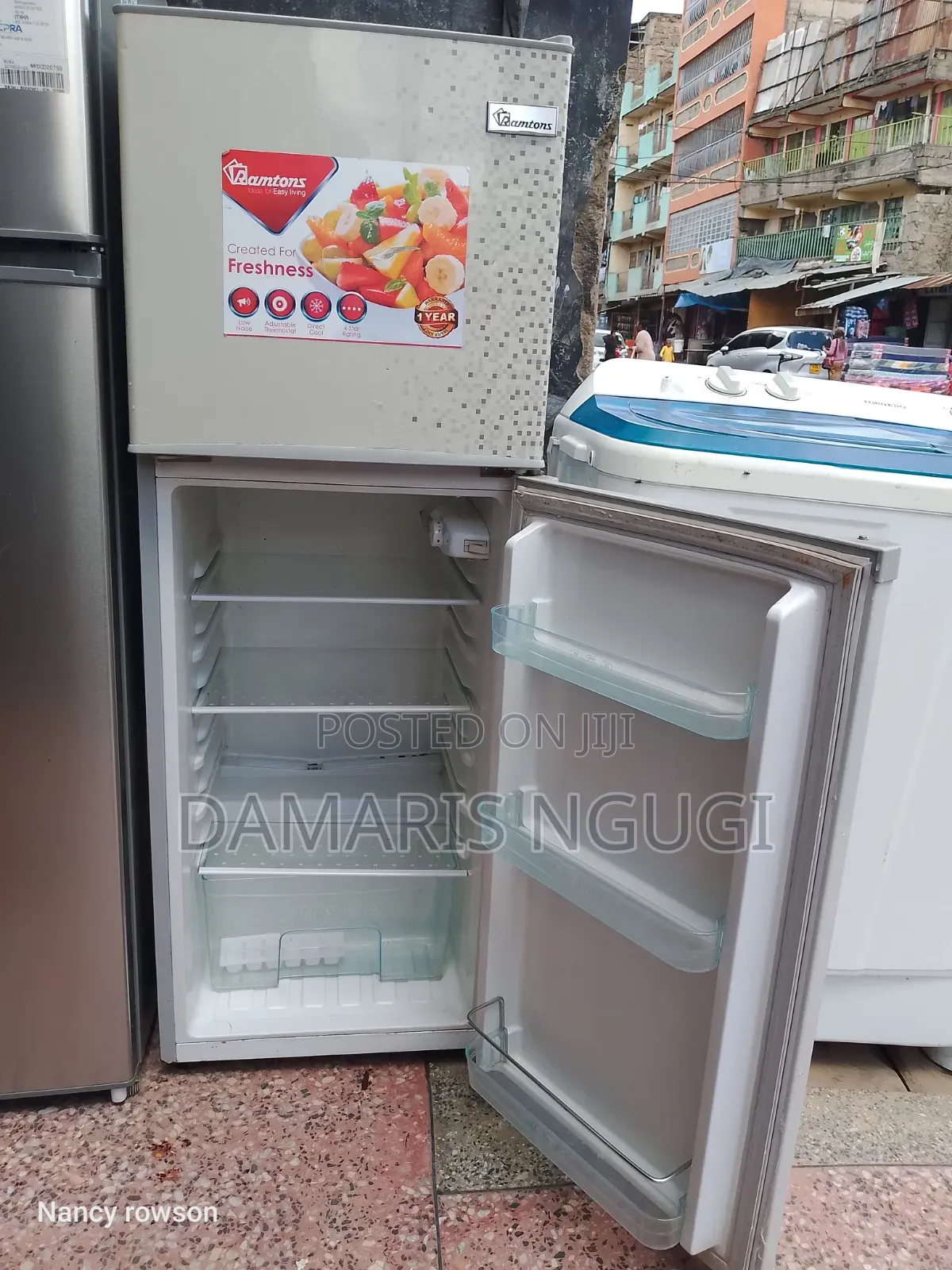 128lires Fridge